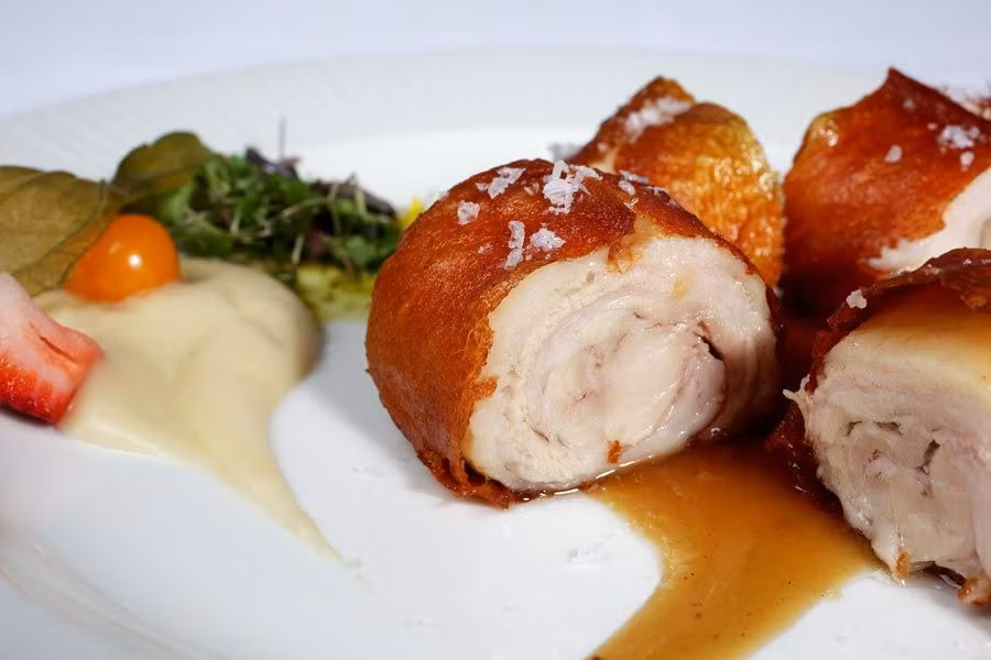 Los tres tenores del cochinillo en Segovia, una historia de amor correspondido