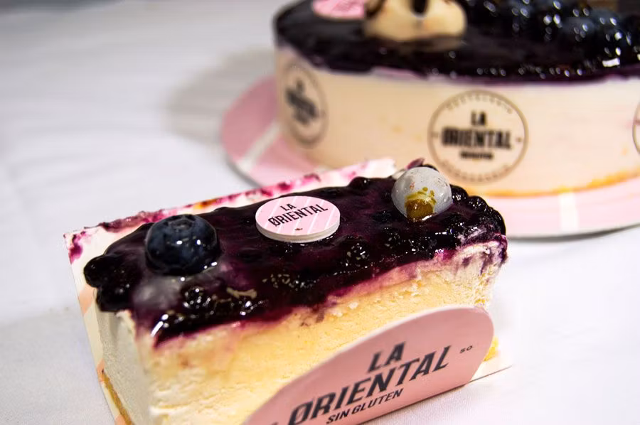 Tarta sin gluten en la pastelería La Oriental de Madrid