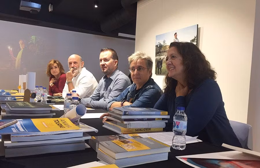 30 años viajando con Anaya Touring