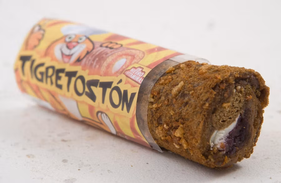 Tapa salada con forma de Tigretón