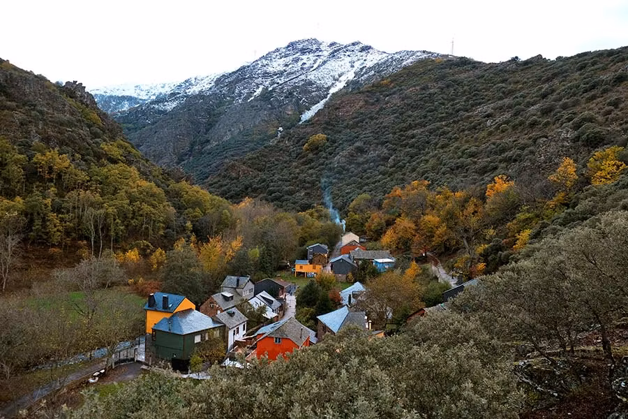 De la memoria minera de Torre del Bierzo al ‘milagro’ de San Facundo