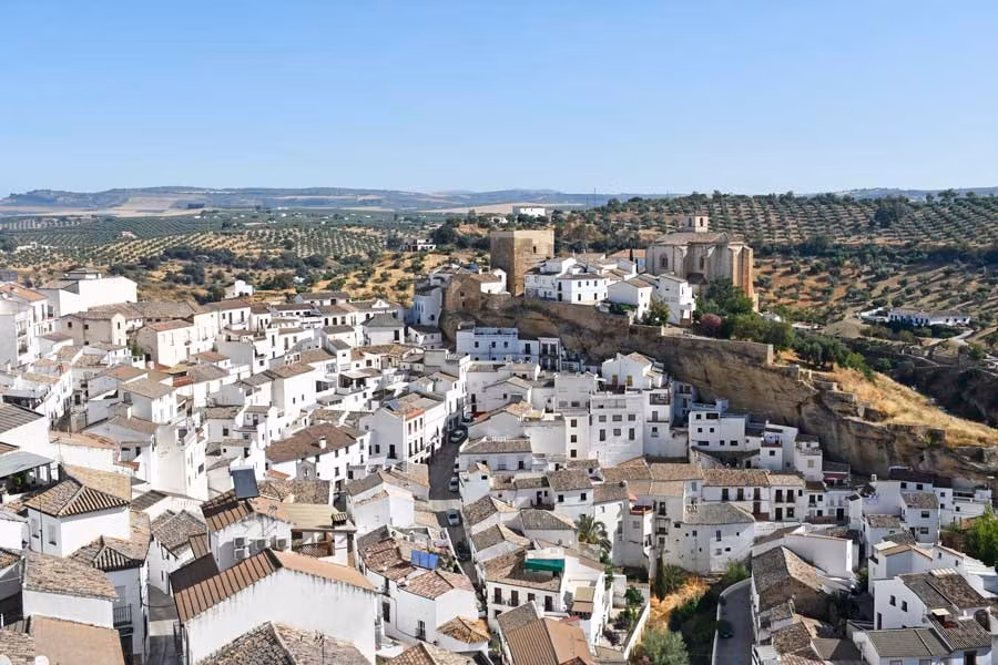 Panorámica de Setenil de las Bodegas.