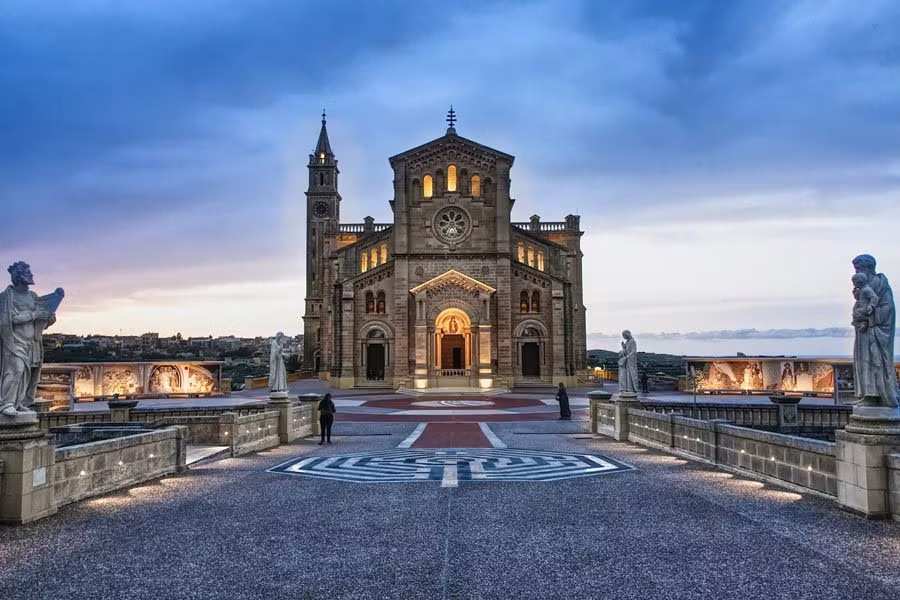 santuario ta pinu que ver en gozo