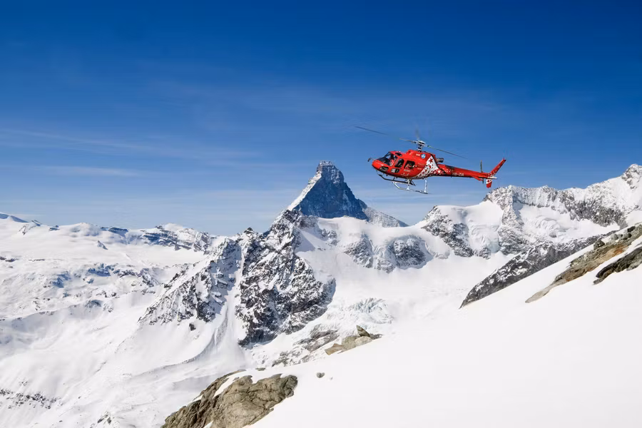 esquiar en zermatt, mejores estaciones esqui del mundo, viajes de esqui para mujeres