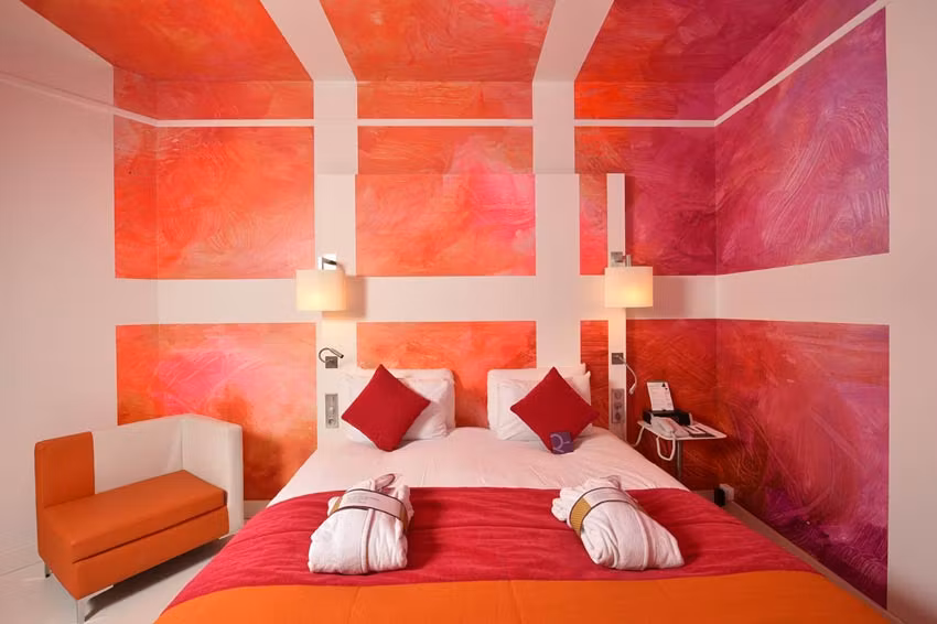 Hoteles originales en Nantes, duerme dentro de una obra de arte