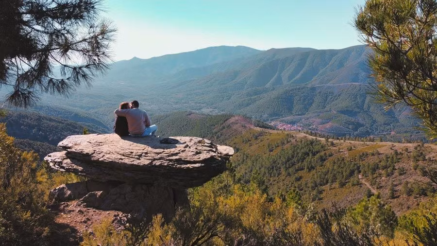 Los 5 destinos españoles más sostenibles para escaparse esta primavera
