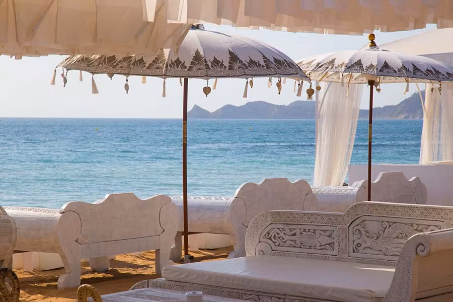 Planes en Dénia y Jávea para mujeres sibaritas